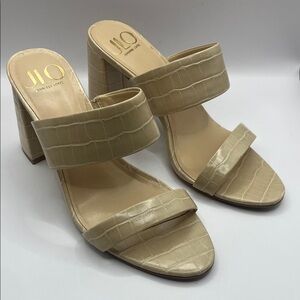 Jennifer Lopez Cream Croc-Embossed Heels